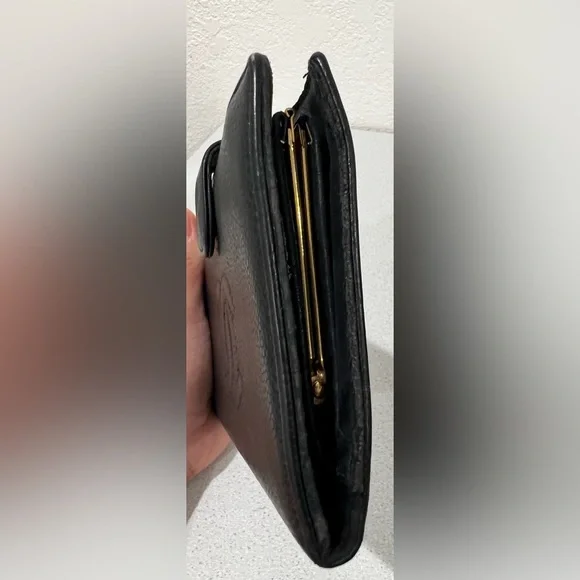 Chanel Caviar Timeless CC French Wallet in Black